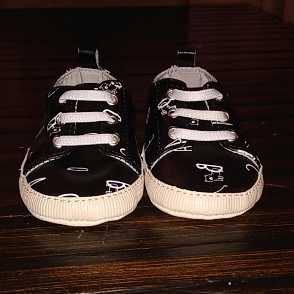 Infant abc shoes